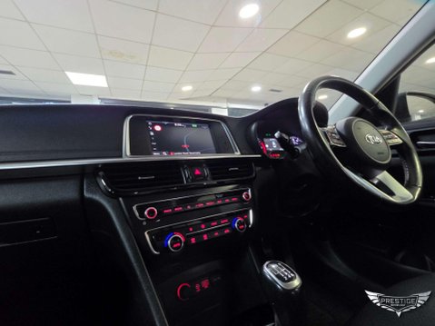 Kia Optima 1.6 CRDi 3 Euro 6 (s/s) 4dr 56