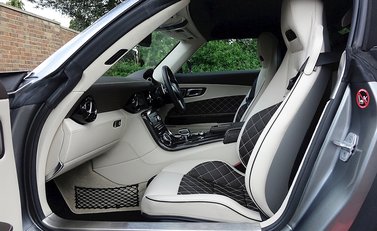 Mercedes-Benz SLS AMG GT Roadster 6