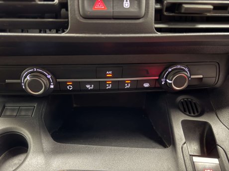 Vauxhall Combo 1.5 Combo 2300 Professional Turbo D S/S 12