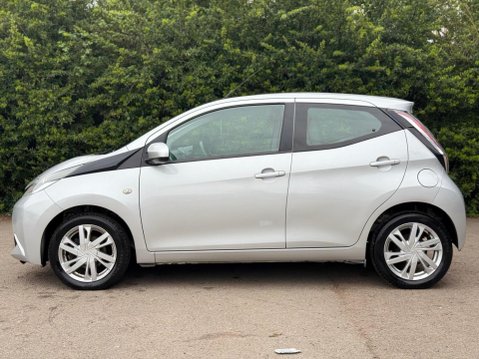 Toyota Aygo 1.0 VVT-i x-pression Euro 5 5dr Euro 5 7