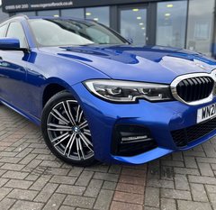BMW 3 Series 330E M SPORT 4
