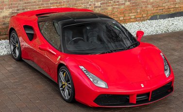 Ferrari 488 GTB 8