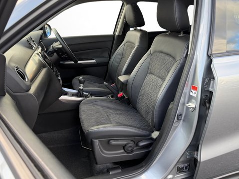 Suzuki Vitara 1.4 Boosterjet 48V Hybrid SZ5 5dr 21