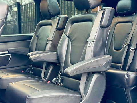 Mercedes-Benz V Class 2.2 V220d AMG Line MPV 5dr Diesel G-Tronic+ Euro 6 (s/s) 7 Seat (163 ps) 15