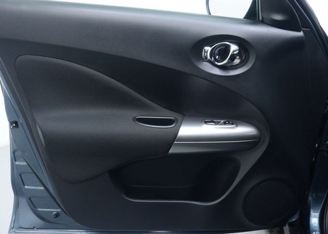 Nissan Juke 1.6 Acenta SUV 5dr Petrol Manual Euro 5 (s/s) (117 ps) 40