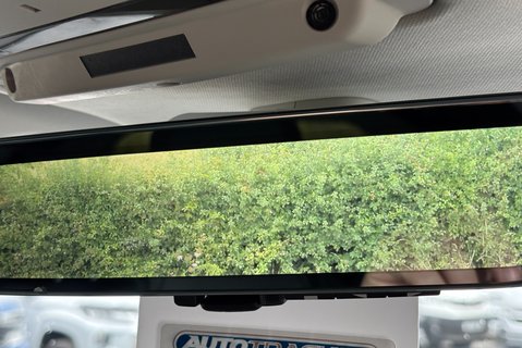 Land Rover Defender 110 D300 Hard Top HSE with Rear Seat Conversion 38