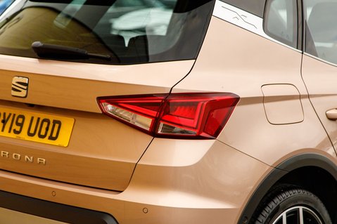 SEAT Arona TSI XCELLENCE LUX 9
