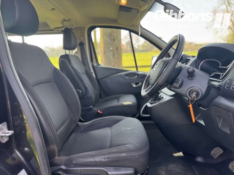 Vauxhall Vivaro 1.6 CDTi 2900 BiTurbo ecoTEC Limited Edition Nav Crew Van L2 H1 Euro 6 (s/s 40