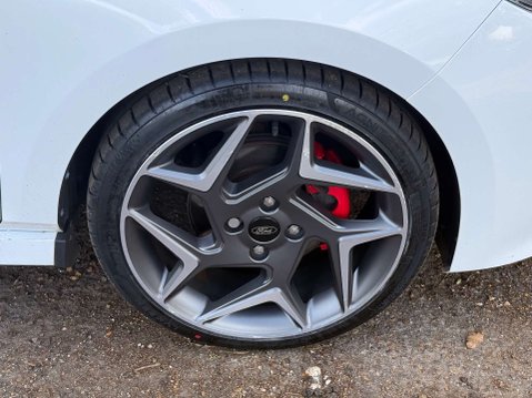 Ford Fiesta 1.5 Fiesta ST-3 T 3dr 65