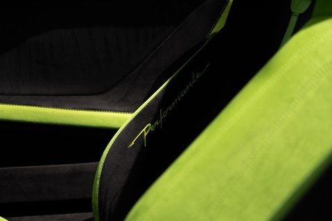 Lamborghini Huracan 5.2 V10 LP 640-4 Performante Spyder LDF 4WD Euro 6 (s/s) 2dr 21
