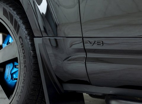 Land Rover Defender 110 V8 25