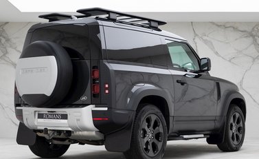 Land Rover Defender 90 Hard Top D200 7