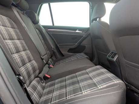 Volkswagen Golf 2.0 Golf GTD 5dr 47