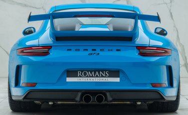 Porsche 911 GT3 (991.2) 8