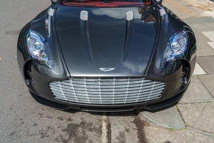 Aston Martin One77 7