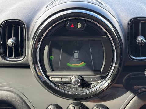 Mini Countryman COOPER 20