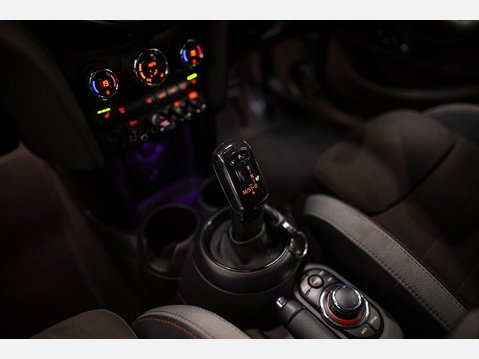 Mini Hatch 1.5 Cooper Sport Steptronic Euro 6 (s/s) 5dr 57