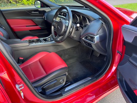 Jaguar XE 2.0d R-Sport Auto Euro 6 (s/s) 4dr 19