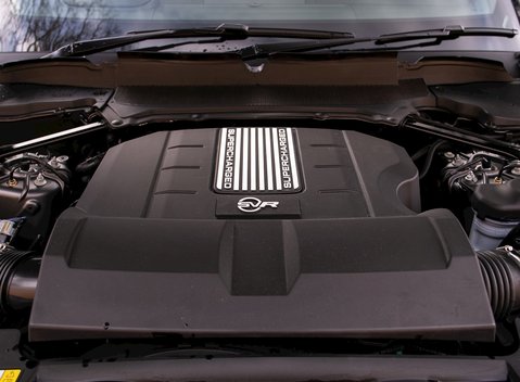 Land Rover Range Rover Sport 5.0 SVR 34