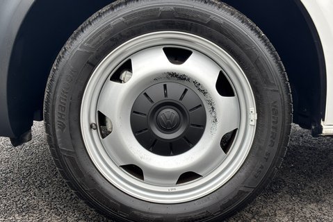 Volkswagen Transporter T32 150 ps Tdi Single Cab Tipper 29