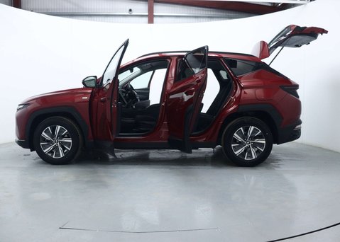 Hyundai TUCSON 1.6 T-GDi MHEV SE Connect SUV 5dr Petrol Hybrid DCT Euro 6 (s/s) (150 ps) 54