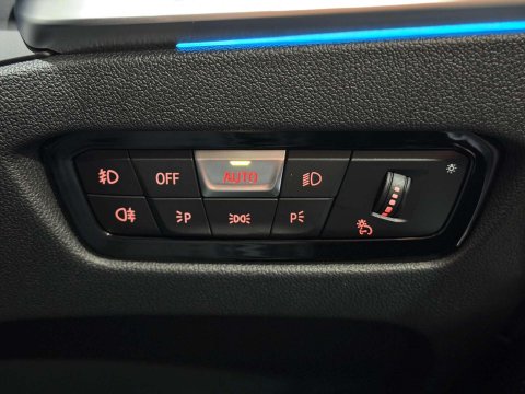 BMW 3 Series 2.0 330e 12kWh M Sport Saloon 4dr Petrol Plug-in Hybrid Auto Euro 6 (s/s) ( 53