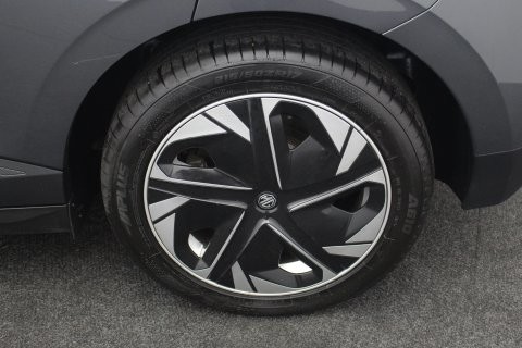 MG MG4 5dr 150kW SE EV Long Range Electric Auto 31
