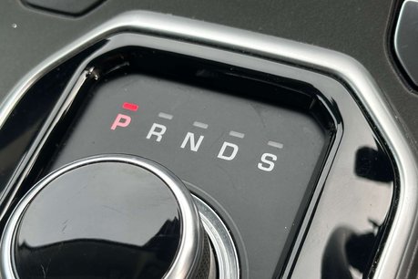 Land Rover Range Rover Evoque 2.0 TD4 SE Tech SUV 5dr Diesel Auto 4WD Euro 6 (s/s) (180 ps) 39