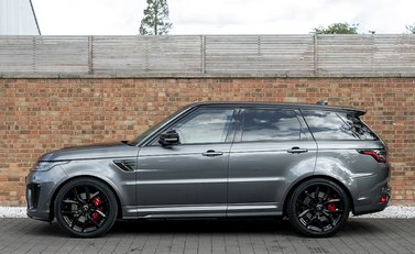 Land Rover Range Rover Sport SVR 2
