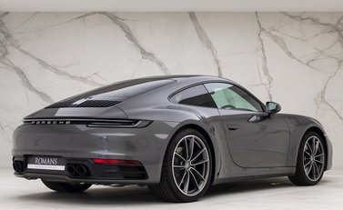 Porsche 911 Carrera S (992) 7