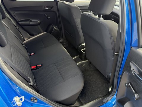 Suzuki Swift 1.2 Dualjet 83 12V Hybrid SZ-L 5dr 37