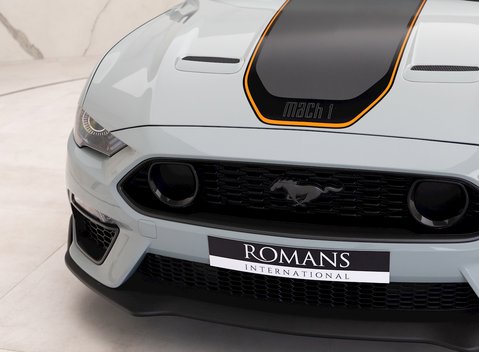 Ford Mustang Mach 1 21