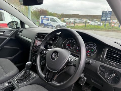 Volkswagen Golf 1.0 TSI BlueMotion Tech SE Nav DSG Euro 6 (s/s) 5dr 13