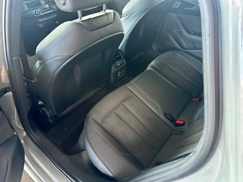 Audi A4 2.0 TFSI 40 Black Edition S Tronic Euro 6 (s/s) 4dr 50