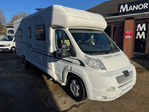 Autocruise Oakmont ISLAND BEDROOM, 4 BERTH COACH BUILT 32