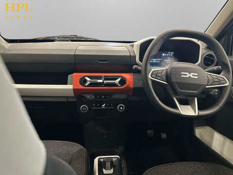 Dacia Spring 65 26.8kWh Expression Hatchback 5dr Electric Auto (65 ps) Parking Sensors 19