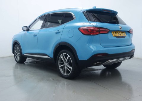 MG HS 1.5 MG HS Exclusive Semi-Auto 5dr 9