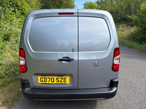 Peugeot Partner BLUEHDI PROFESSIONAL L1 8