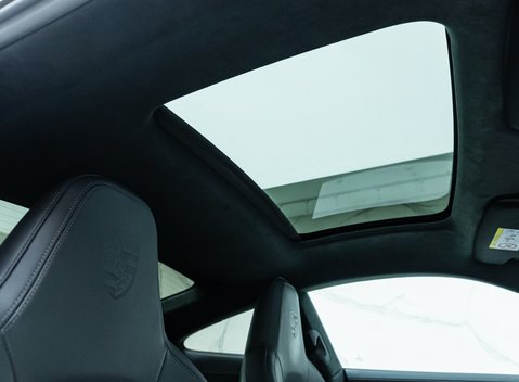 Porsche 911 Carrera 4 GTS (992.2) 16