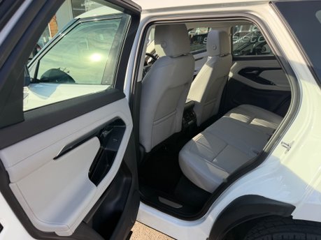 Land Rover Range Rover Evoque SE MHEV 44