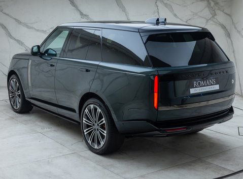 Land Rover Range Rover P530 SV 12