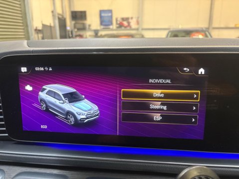 Mercedes-Benz GLE 2.0 GLE300d AMG Line G-Tronic 4MATIC Euro 6 (s/s) 5dr 35