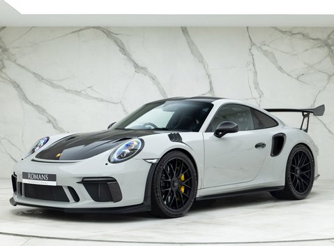 Porsche 911 GT3 RS Weissach (991.2) 6