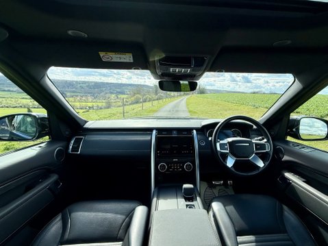 Land Rover Discovery R-DYNAMIC SE MHEV 54