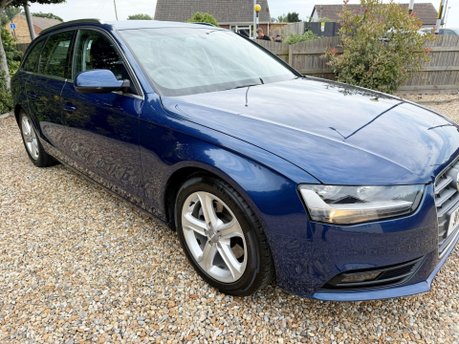 Audi A4 2.0 TDIe SE Technik Euro 5 (s/s) 5dr 7