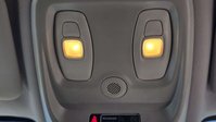 Renault Captur 1.5 dCi ENERGY Iconic SUV 5dr Diesel EDC Euro 6 (s/s) (90 ps) 27
