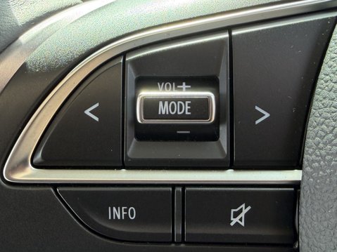 Suzuki Swift 1.2 Mild Hybrid Motion 5dr 32