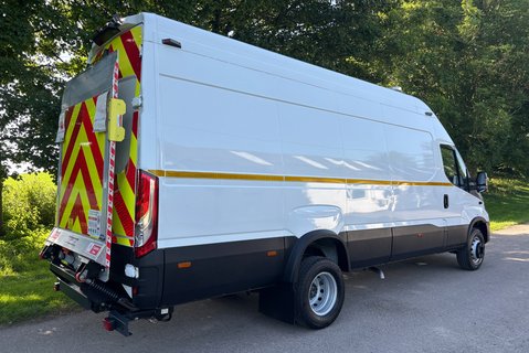 Iveco Daily 70C18V Welfare/Workshop Van - Air Conditioning 2