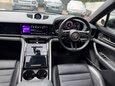 Porsche Panamera 4 PDK 32