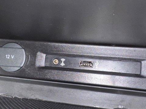 Volkswagen Tiguan 2.0 TDI SE Navigation DSG 4Motion Euro 6 (s/s) 5dr 37